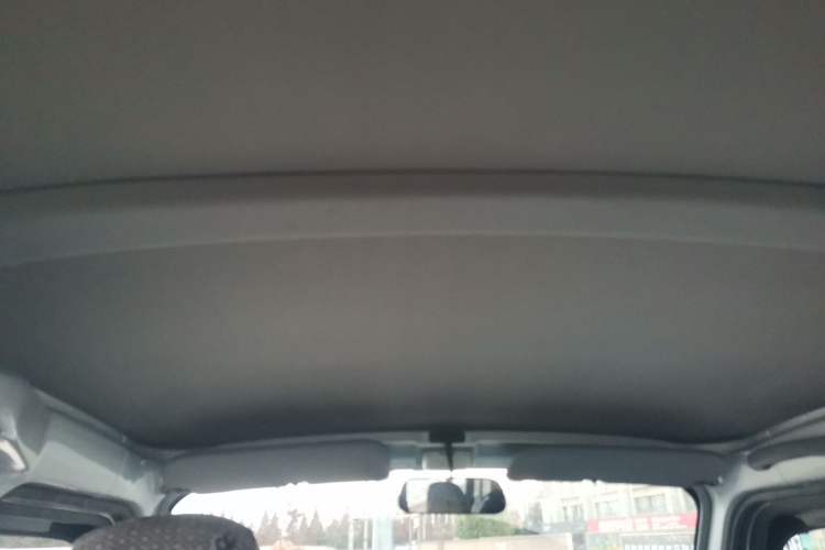 Used Wuling Rongguang 2021 1.5L Extended Basic Version L3C Interior 4