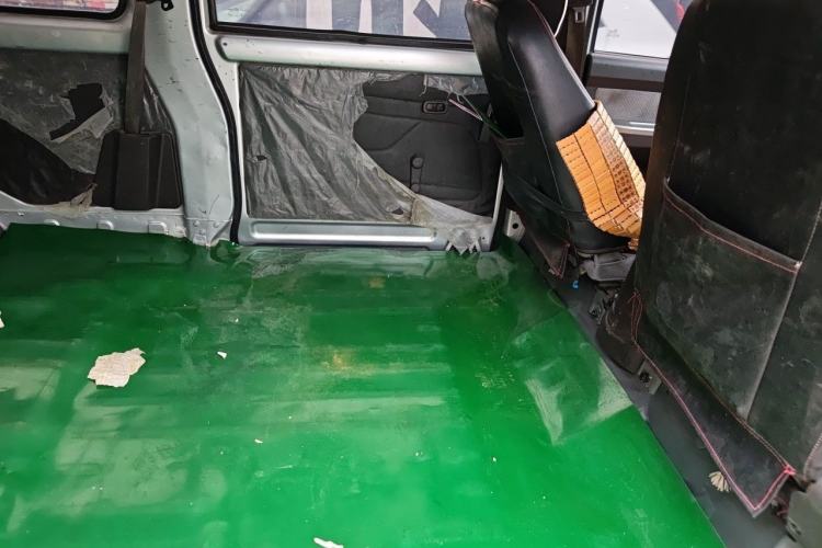 Used Wuling Rongguang 2021 1.5L Extended Standard Version with Air Conditioning – L3C Interior 4