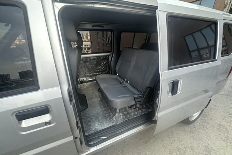 Used Wuling Rongguang 2021 1.5L Extended Basic Version L3C Interior 6
