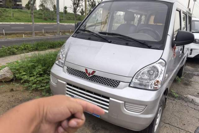 Used Wuling Rongguang 2021 1.5L Extended Standard Version with Air Conditioning – L3C