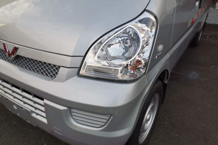Used Wuling Rongguang 2021 1.5L Extended Basic Enclosed-Window Vehicle 2 Seats L3C Left Front Headlight
