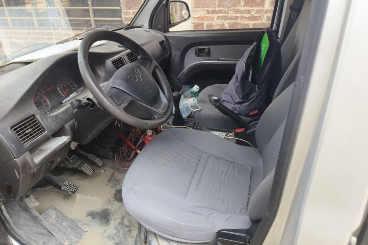 Used Wuling Rongguang 2021 1.5L Extended Standard Version with Air Conditioning – L3C Left Front Seat