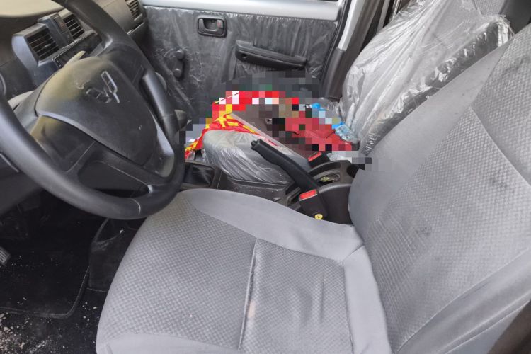 Used Wuling Rongguang 2021 1.5L Extended Basic Enclosed-Window Vehicle 2 Seats L3C Left Front Seat