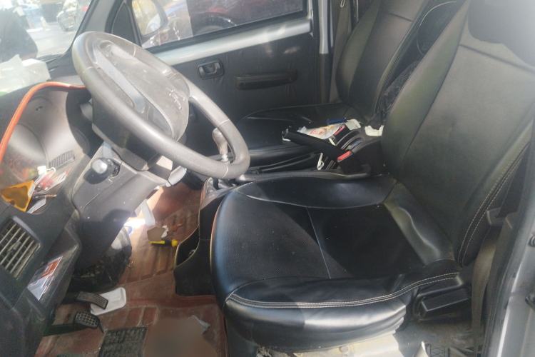Used Wuling Rongguang 2021 1.5L Extended Basic Enclosed-Window Vehicle 2 Seats L3C Left Front Seat
