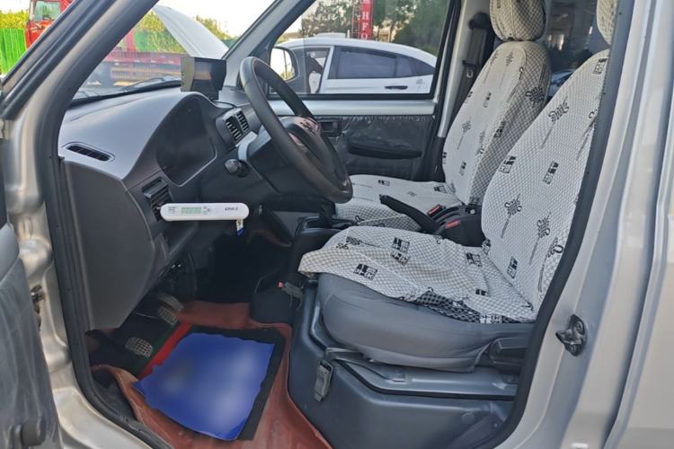 Used Wuling Rongguang 2021 1.5L Extended Basic Window-Sealed 5-Seat L3C Car Left Front Seat