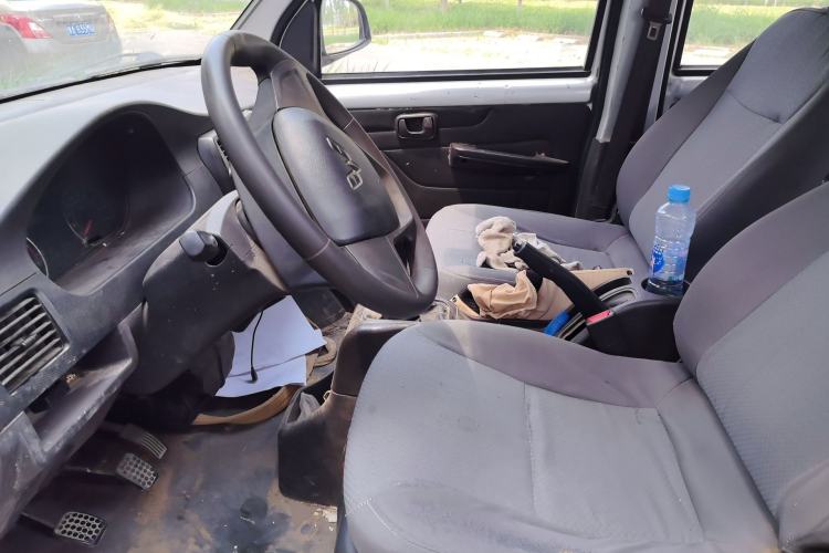 Used Wuling Rongguang 2021 1.5L Extended Basic Version L3C Left Front Seat