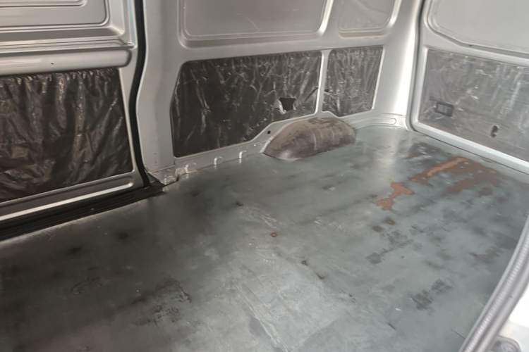 Used Wuling Rongguang 2021 1.5L Extended Basic Enclosed-Window Vehicle 2 Seats L3C Left Rear Seat