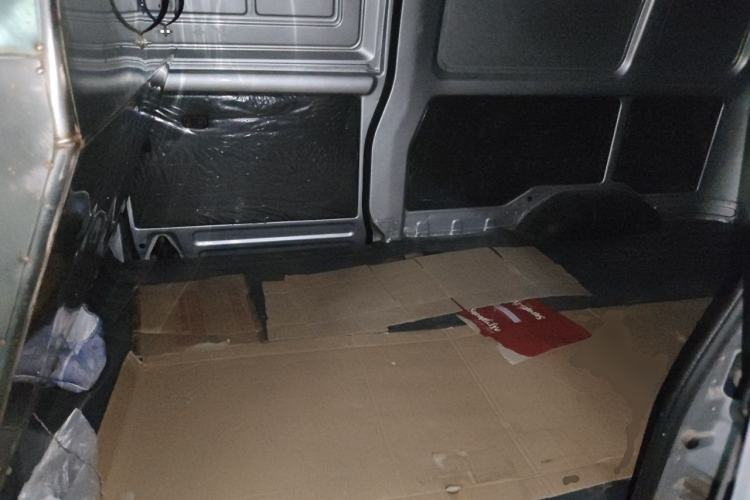 Used Wuling Rongguang 2021 1.5L Extended Basic Enclosed-Window Vehicle 2 Seats L3C Left Rear Seat
