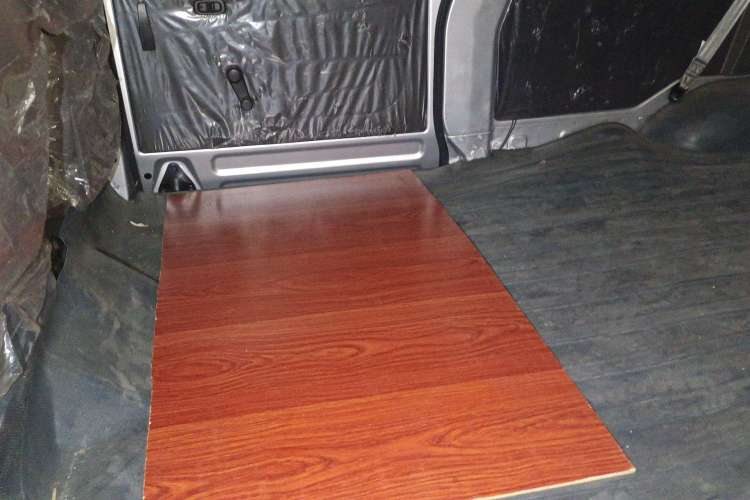 Used Wuling Rongguang 2021 1.5L Extended Standard Version with Air Conditioning – L3C Left Rear Seat