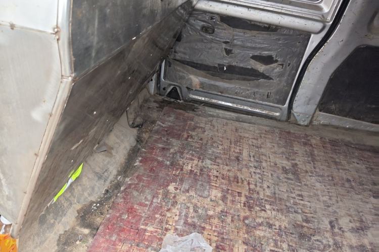 Used Wuling Rongguang 2021 1.5L Extended Basic Enclosed-Window Vehicle 2 Seats L3C Left Rear Seat