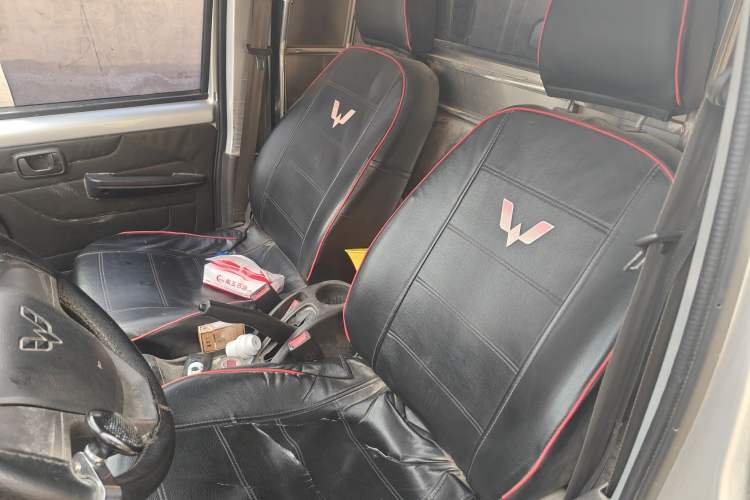 Used Wuling Rongguang 2021 1.5L Extended Basic Enclosed-Window Vehicle 2 Seats L3C Left Rear Seat