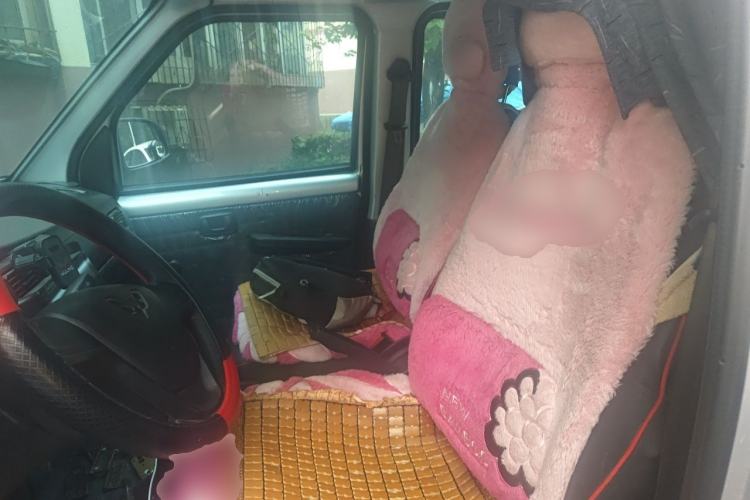 Used Wuling Rongguang 2021 1.5L Extended Basic Window-Sealed 5-Seat L3C Car Left Rear Seat