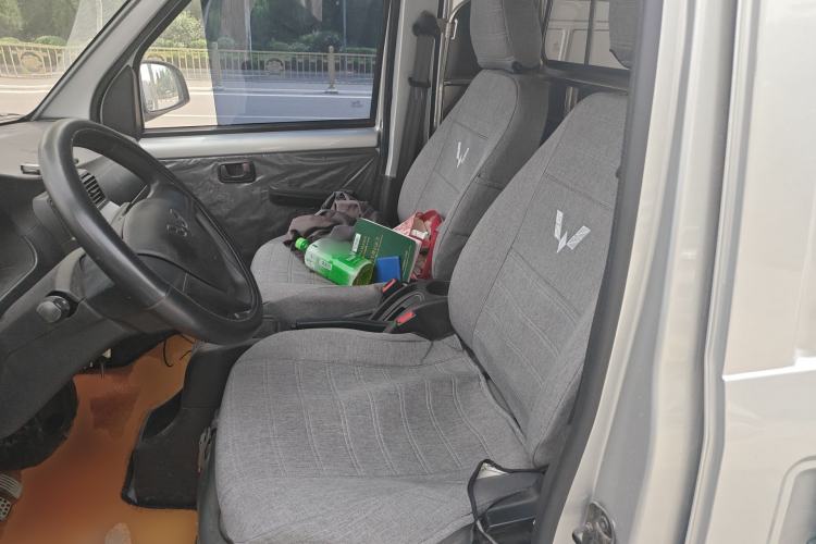 Used Wuling Rongguang 2021 1.5L Extended Basic Enclosed-Window Vehicle 2 Seats L3C Left Rear Seat