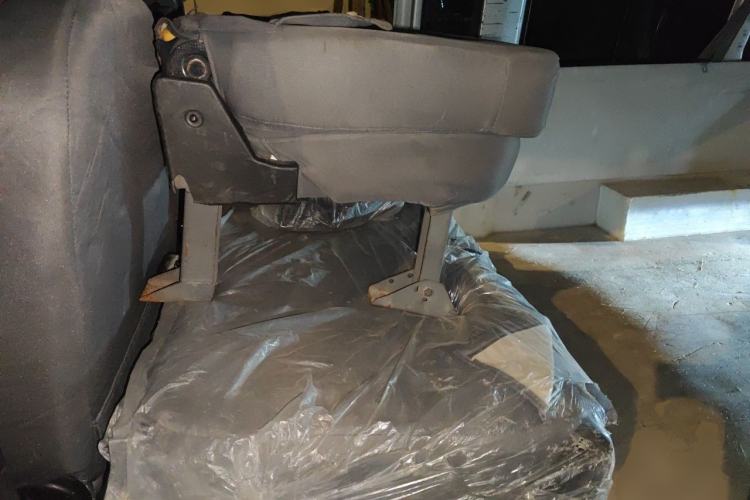 Used Wuling Rongguang 2021 1.5L Extended Standard Version with Air Conditioning – L3C Left Rear Seat