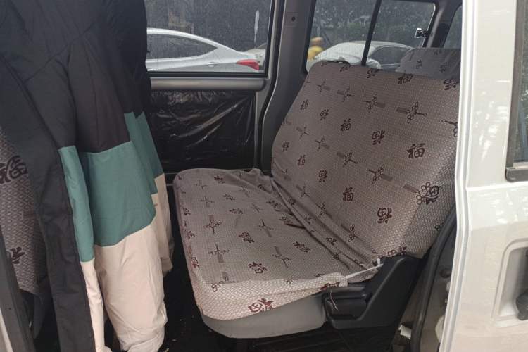 Used Wuling Rongguang 2021 1.5L Extended Basic Version L3C Left Rear Seat