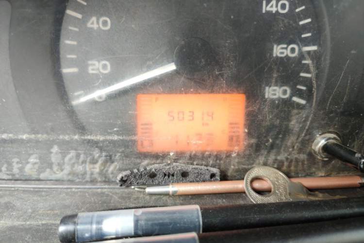 Used Wuling Rongguang 2021 1.5L Extended Standard-Size Window-Sealed Vehicle Air-Conditioned 2-Seater L3C Odometer Close Up