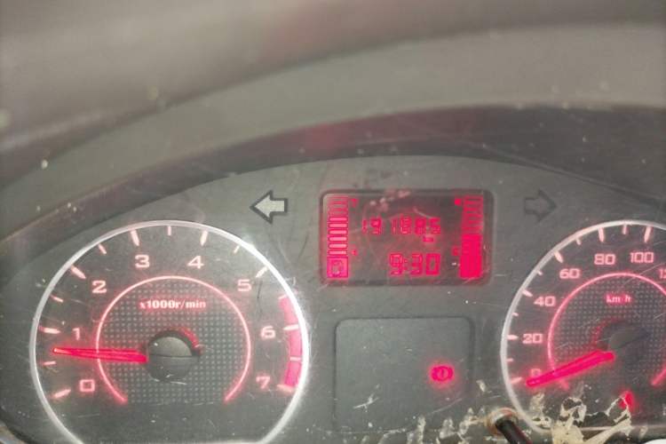 Used Wuling Rongguang 2021 1.5L Extended Basic Version L3C Odometer Close Up