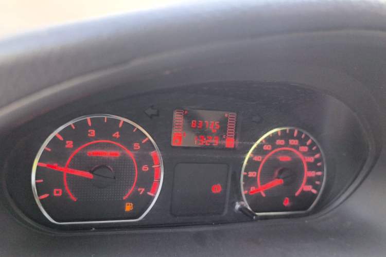 Used Wuling Rongguang 2021 1.5L Extended Basic Version L3C Odometer Close Up