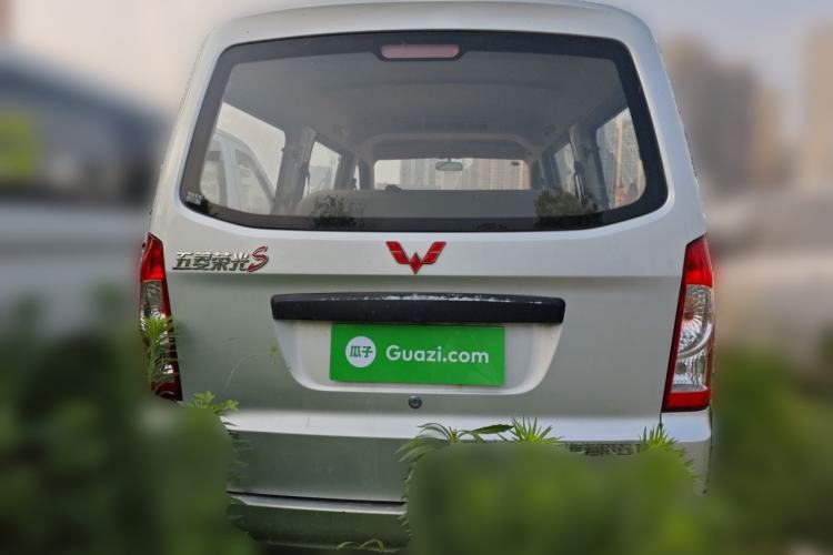 Used Wuling Rongguang 2021 1.2L S Base Model 5-Seater LSI Rear