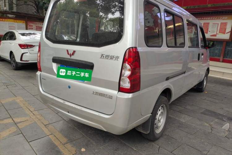 Used Wuling Rongguang 2021 1.5L Extended Basic Version L3C Rear Right 45 Deg