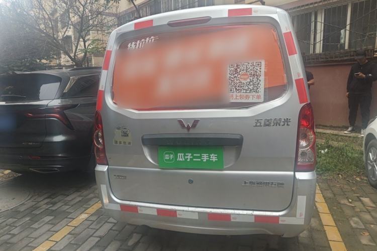Used Wuling Rongguang 2021 1.5L Extended Basic Window-Sealed 5-Seat L3C Car Rear