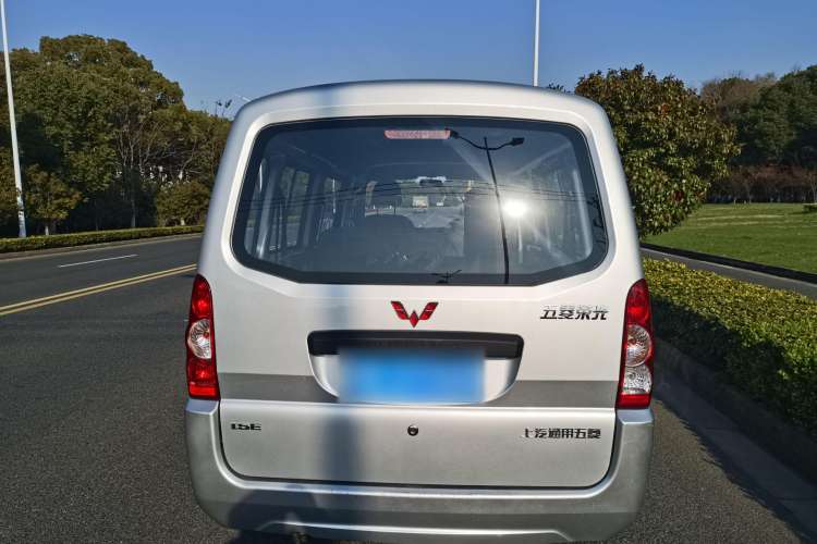 Used Wuling Rongguang 2021 1.5L Extended Standard Version with Air Conditioning – L3C Rear