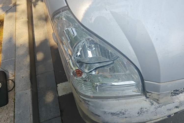 Used Wuling Rongguang 2021 1.5L Extended Basic Enclosed-Window Vehicle 2 Seats L3C Right Front Headlight