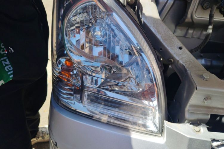 Used Wuling Rongguang 2021 1.5L Extended Basic Enclosed-Window Vehicle 2 Seats L3C Right Front Headlight