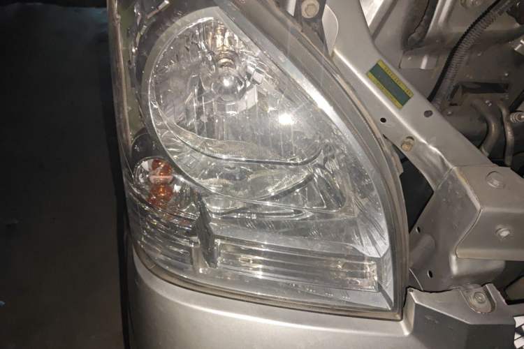 Used Wuling Rongguang 2021 1.5L Extended Basic Model Enclosed-Window Vehicle, 2-seater LAR Right Front Headlight