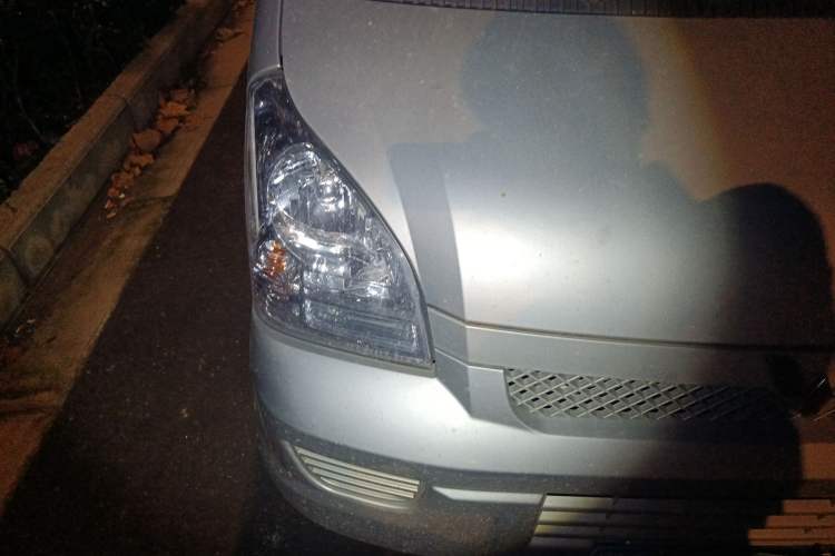 Used Wuling Rongguang 2021 1.5L Extended Basic Enclosed-Window Vehicle 2 Seats L3C Right Front Headlight
