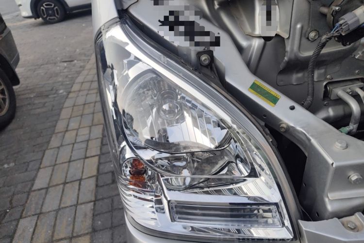 Used Wuling Rongguang 2021 1.5L Extended Basic Version L3C Right Front Headlight