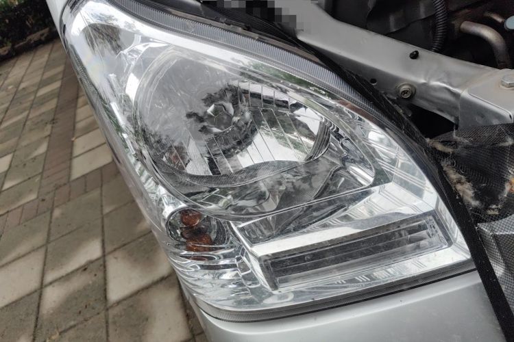 Used Wuling Rongguang 2021 1.5L Extended Basic Enclosed-Window Vehicle 2 Seats L3C Right Front Headlight