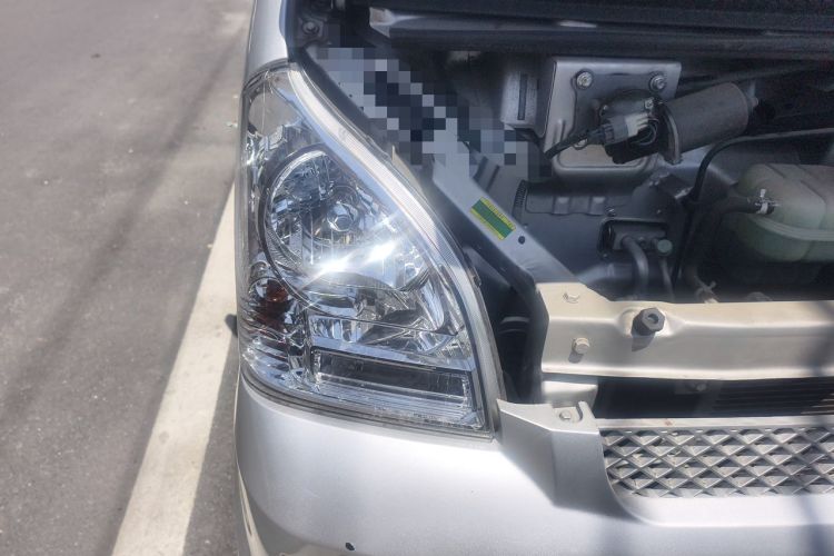 Used Wuling Rongguang 2021 1.5L Extended Standard Version with Air Conditioning – L3C Right Front Headlight