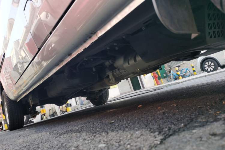 Used Wuling Rongguang 2021 1.5L Extended Standard Version with Air Conditioning – L3C Right Side Sill