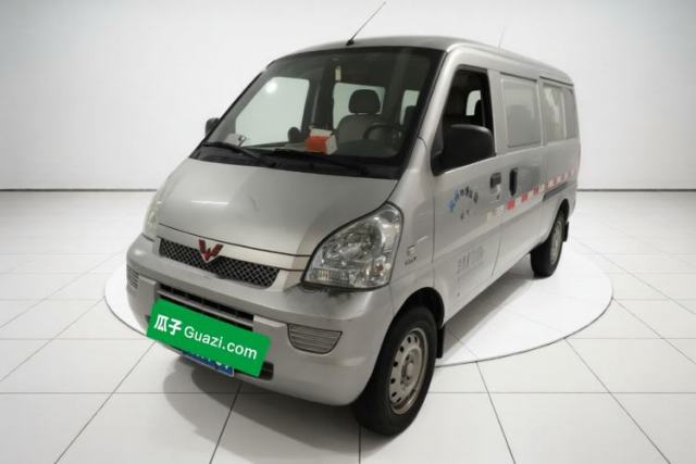 Używany Wuling Rongguang 2021 1.5L Extended Standard-Size Window-Sealed Vehicle Air-Conditioned 2-Seater L3C