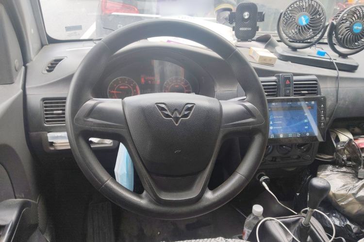 Used Wuling Rongguang 2021 1.5L Extended Standard Version with Power Steering L3C Steering Wheel
