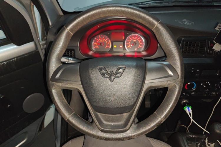 Used Wuling Rongguang 2021 1.5L Extended Basic Version L3C Steering Wheel