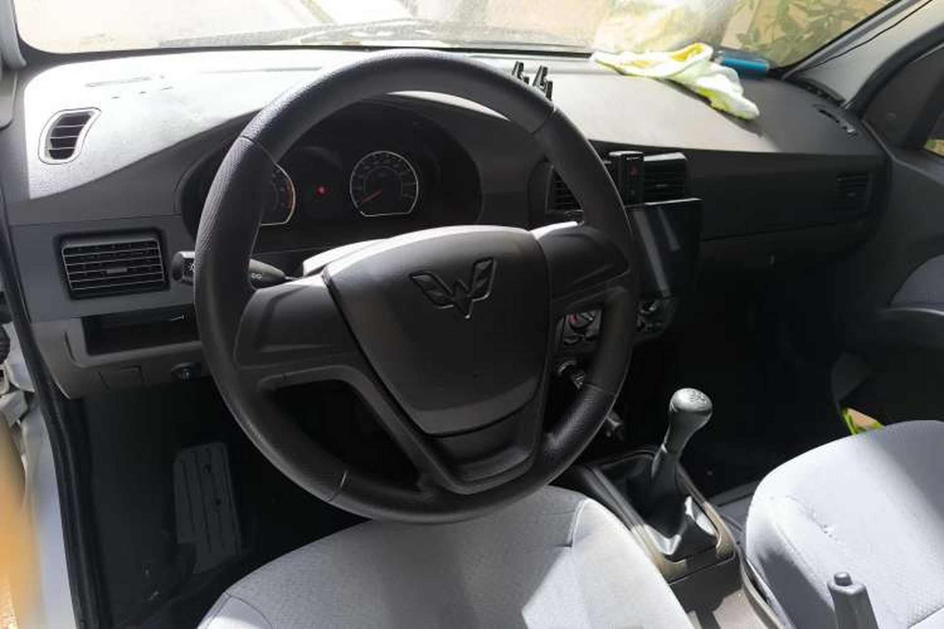 Used Wuling Rongguang 2021 1.5L Extended Standard-Size Window-Sealed Vehicle Air-Conditioned 2-Seater L3C Steering Wheel