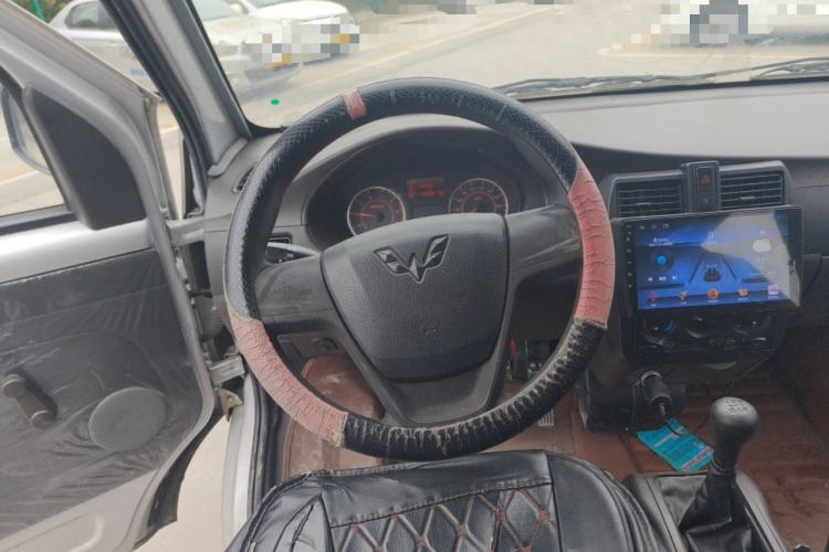 Used Wuling Rongguang 2021 1.5L Extended Basic Version L3C Steering Wheel