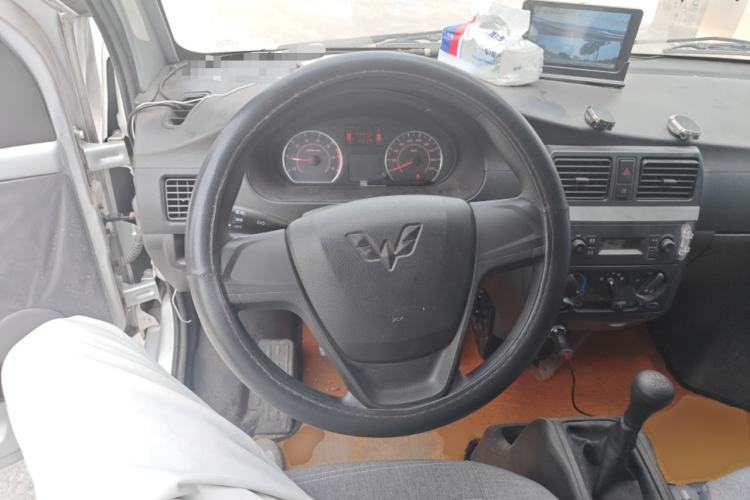 Used Wuling Rongguang 2021 1.5L Extended Basic Enclosed-Window Vehicle 2 Seats L3C Steering Wheel