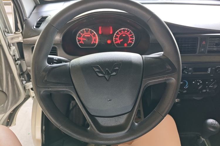 Used Wuling Rongguang 2021 1.5L Extended Basic Model Enclosed-Window Vehicle, 2-seater LAR Steering Wheel
