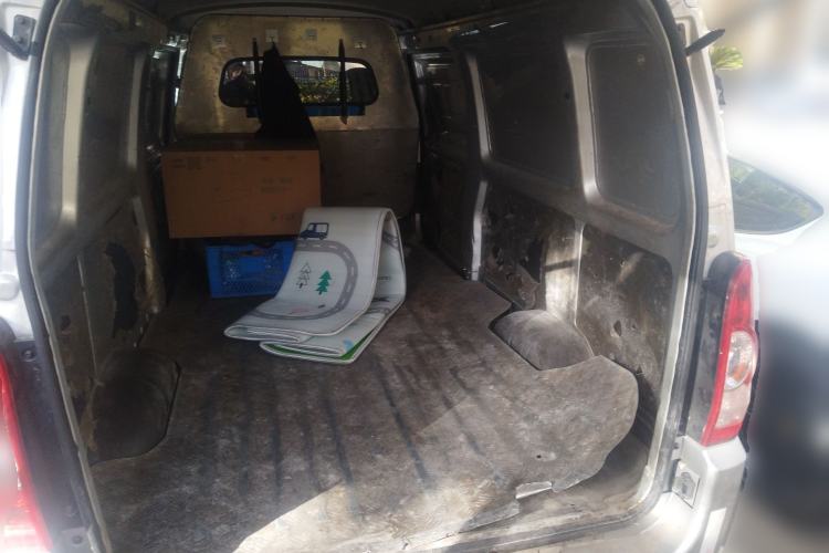 Used Wuling Rongguang 2021 1.5L Extended Basic Enclosed-Window Vehicle 2 Seats L3C Trunk