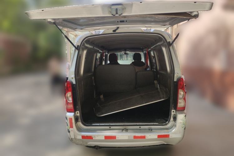 Used Wuling Rongguang 2021 1.5L Extended Standard Model Enclosed-Window Vehicle, Air-Conditioned Version, 5-seater LAR Trunk