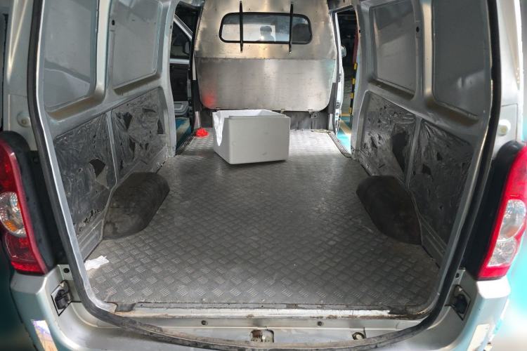 Used Wuling Rongguang 2021 1.5L Extended Basic Enclosed-Window Vehicle 2 Seats L3C Trunk