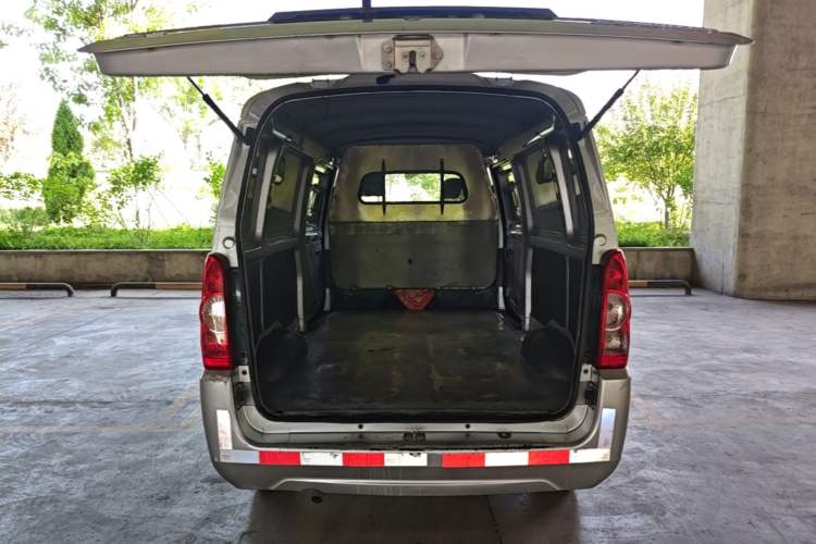 Used Wuling Rongguang 2021 1.5L Extended Basic Model Enclosed-Window Vehicle, 2-seater LAR Trunk