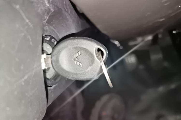 Used Wuling Rongguang 2021 1.5L Extended Basic Version L3C Vehicle Key