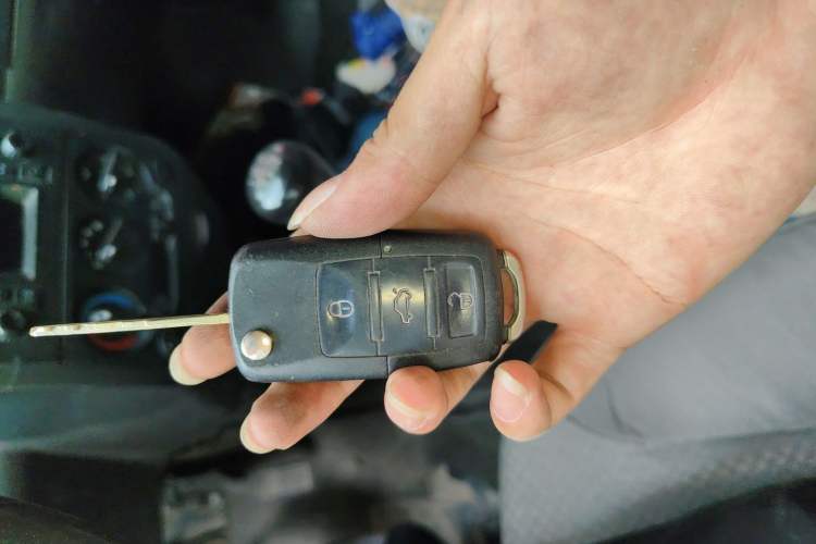Used Wuling Rongguang 2021 1.5L Extended Basic Version L3C Vehicle Key
