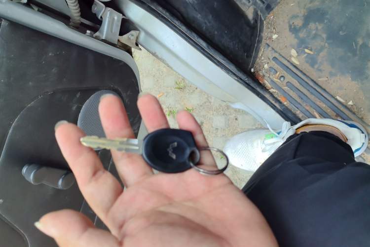 Used Wuling Rongguang 2021 1.5L Extended Basic Version L3C Vehicle Key