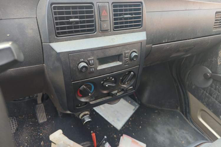 Used Wuling Rongguang 2021 1.5L Extended Basic Version L3C Audio And AC Panel