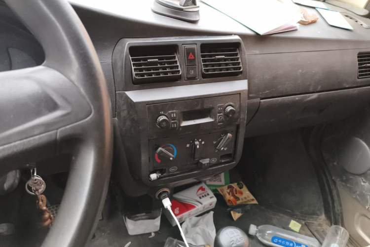 Used Wuling Rongguang 2021 1.5L Extended Basic Enclosed-Window Vehicle 2 Seats L3C Audio And AC Panel